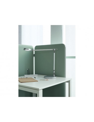 Lampara de escritorio maul led 4 niveles intensidad luz cabezal y brazo inclinable color plata