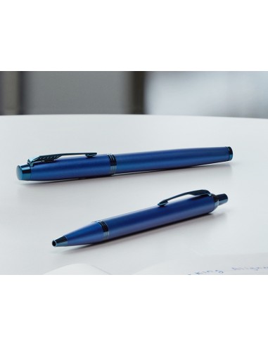 Boligrafo parker im professionals monochrome blue en estuche de regalo