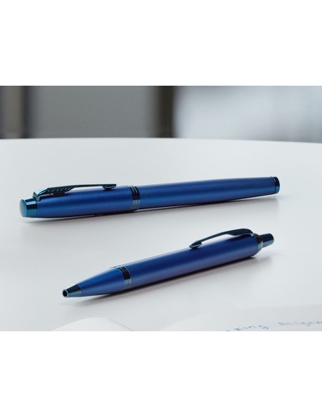 Boligrafo parker im professionals monochrome blue en estuche de regalo