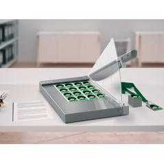 Guillotina de palanca leitz precision office pro a4+ base cristal longitud corte 381 mm capacidad de corte 25 hojas