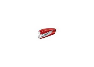 Grapadora petrus 635 wow rojo metalizado capacidad 30 hojas en blister usa grapas 22/6 24/6 y 26/6
