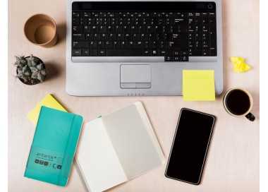 Cuaderno con gomilla antartik notes tapa blanda a6 rayas turquesa 100 hojas 80 gr fsc Cuaderno con gomilla antartik notes tapa blanda a6 rayas turquesa 100 hojas 80 gr fsc