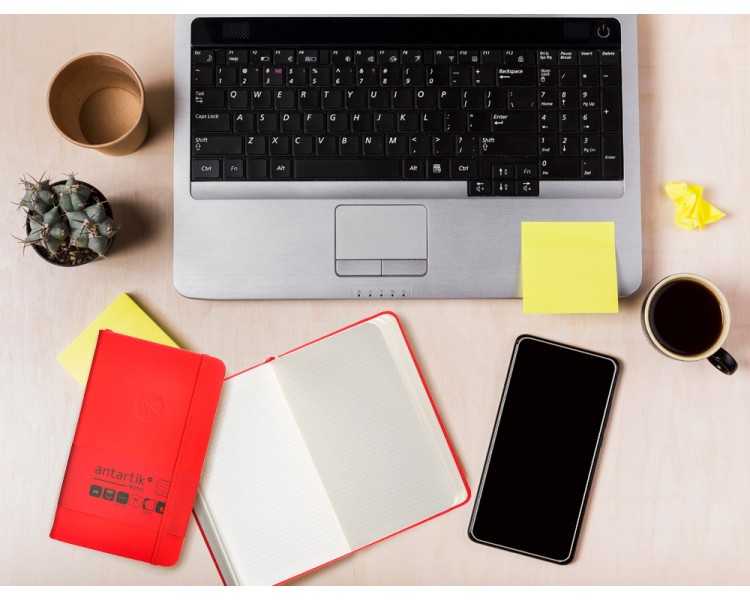 Cuaderno con gomilla antartik notes tapa dura a6 hojas cuadricula rojo 100 hojas 80 gr fsc