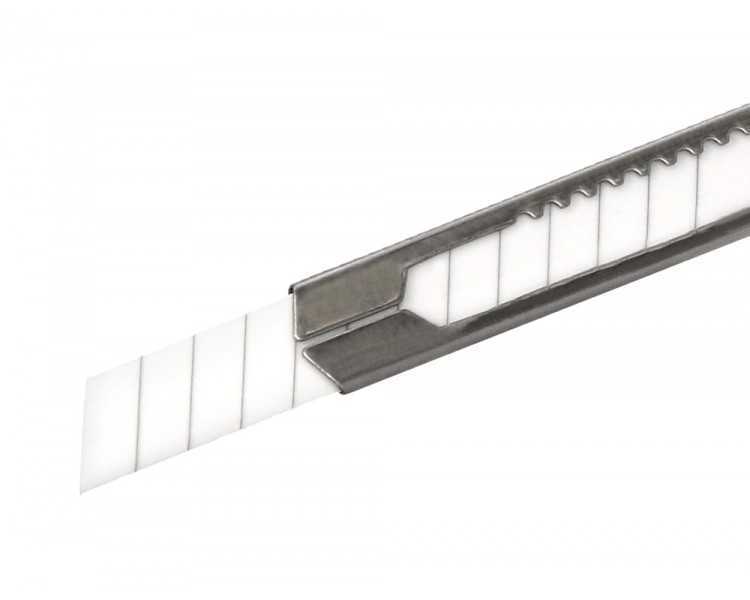 Cuter metalico q-connect xd-c18 cuchilla estrecha de ceramica 122x10x4 mm