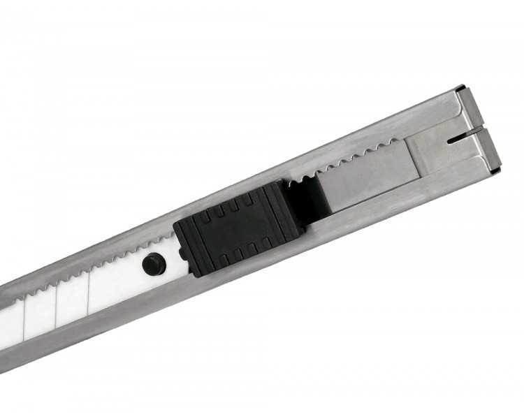 Cuter metalico q-connect xd-c78 cuchilla ancha de ceramica 155x20x18 mm