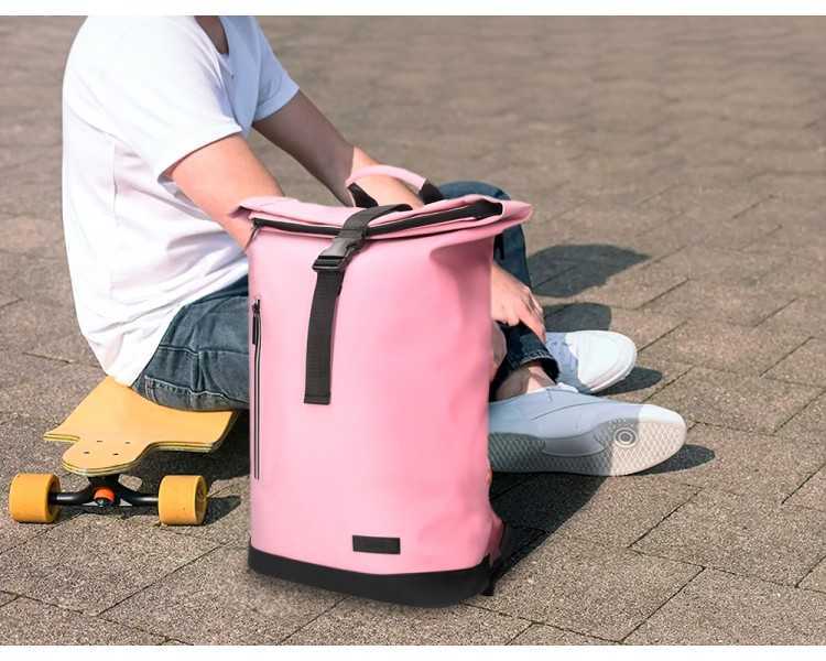 Cartera antartik mochila water proof enrollable diseño casual color rosa 480x130x280 mm