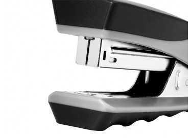Grapadora rexel center metalica vertical capacidad de grapado 25 hojas usa grapas 22/6-24/6 y 26/6 color