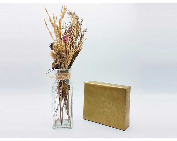 Papel de regalo basika metalizado oro bobina ancho 62 cm longitud 80 m