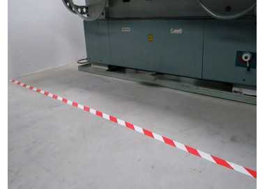 Cinta de señalizacion q-connect no adhesiva rojo y blanco 300 mt x 75 mm Cinta de señalizacion q-connect no adhesiva rojo y blanco 300 mt x 75 mm