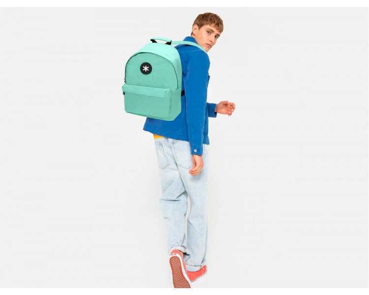 Cartera antartik mochila con asa y bolsillos con cremallera color verde menta 310x160x410 mm