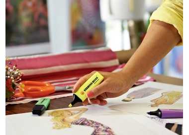 Rotulador stabilo boss fluorescente 70 amarillo estuche de 4 unidades