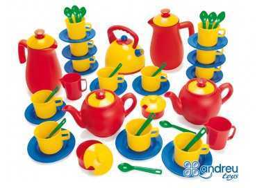 Juego dantoy vajilla 12 servicios 82 piezas 29x38x9 cm