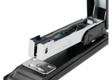 Grapadora greening metalica color negro capacidad 30 hojas usa grapas 24/6 y 26/6