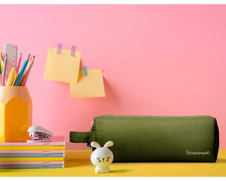 Estuche portatodo liderpapel classic rectangular con asa 2 cremalleras 210 x80mm verde militar