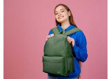 Mochila liderpapel core con compartimento lateral elastico verde militar 15 l 400x125x300 mm