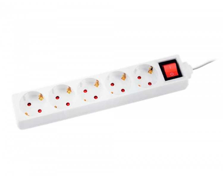 Regleta q-connect 5 tomas de corriente con interruptor longitud cable 1,5 mt color blanco
