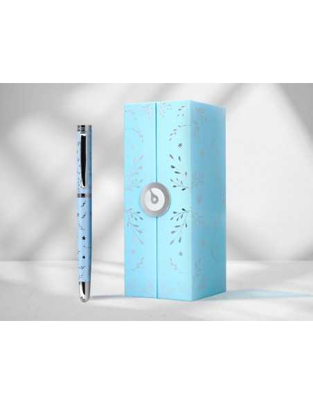 Pluma belius bella aluminio color azul celeste diseño plateado relieve tinta azul caja de diseño