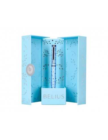Pluma belius bella aluminio color azul celeste diseño plateado relieve tinta azul caja de diseño
