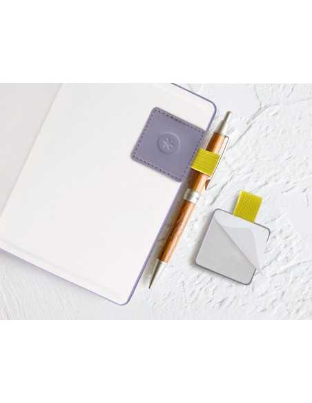 Portaboligrafo autoadhesivo antartik para cuaderno note con elastico hasta 15 mm grosor 80 mm morado y amarillo Portaboligrafo autoadhesivo antartik para cuaderno note con elastico hasta 15 mm grosor 80 mm morado y amarillo