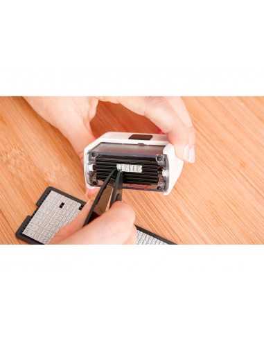 Sello avery especial tejidos personalizable 3 lineas 288 caracteres con pinza y tira termoadhesiva lavable negro