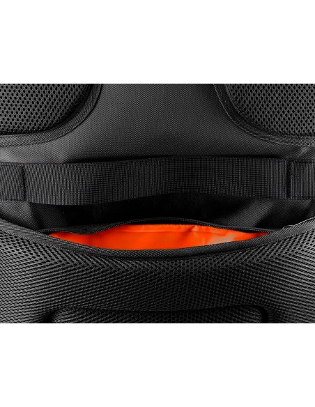 Mochila antartik volt 5 compartimentos color verde militar interior naranja 450x180x330 mm Mochila antartik volt 5 compartimentos color verde militar interior naranja 450x180x330 mm