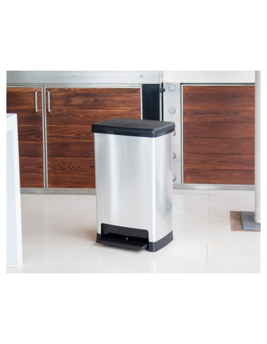 Contenedor plastico cep elite con tapa y pedal dos compartimentos 50 l color plata 390x288x654 mm
